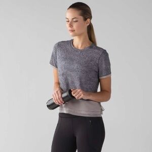 lululemon athletica Speckled Crewneck Short Sleeve Tee in Charcoal